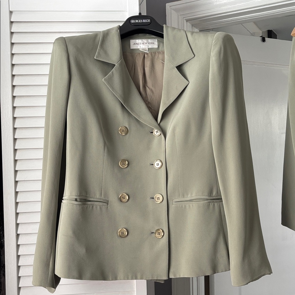 Olive Green 100%silk suit, Double-Breasted Blazer